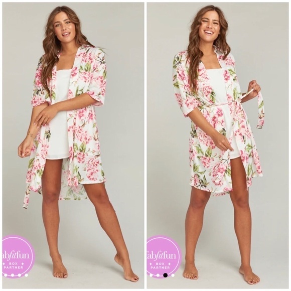 SHOW ME YOUR MUMU Brie Robe Garden of Blooms Size OS - Picture 3 of 7